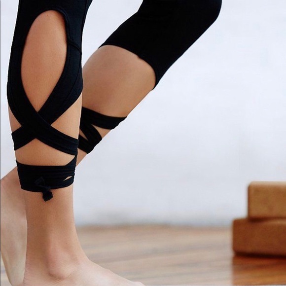 Free People Yoga Capris 🌷 - Picture 2 of 2